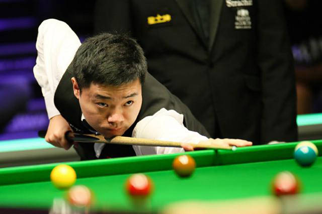 他在进攻端 他在进攻端