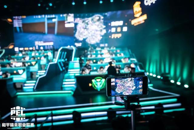 场精彩对决 场精彩对决